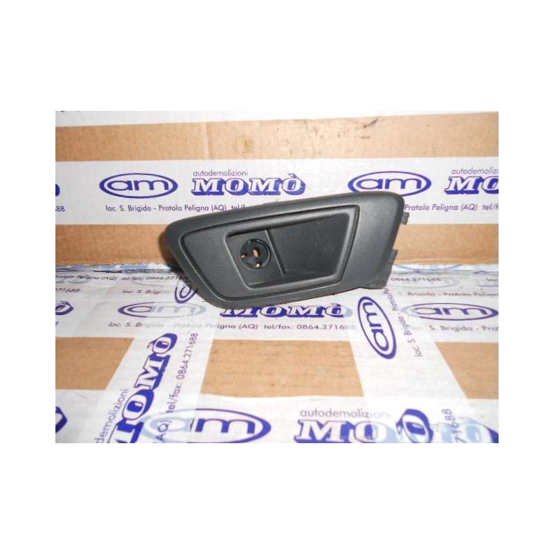 Maniglia interna posteriore Dx 8A61-A22600CEW Ford Fiesta 2008-2016 - Maniglia - 1 Maniglia interna posteriore Dx 8A61-A22600CEW Ford Fiesta 2008-2016 - Maniglia - 1