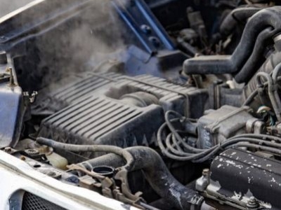 Cosa succede quando l’auto si surriscalda?